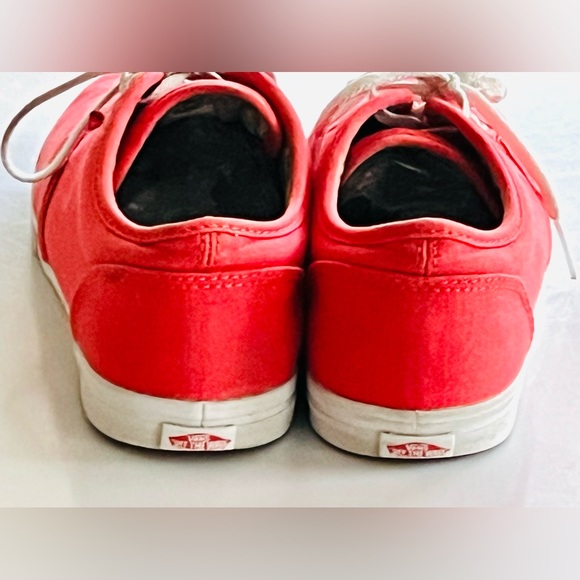 VANS—OLD SCHOOL—WOMEN’S 8–GOOD CLEAN CONDITION—READY TO GO! - Picture 5 of 12